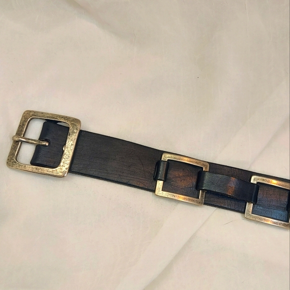 LoFi Black Leather Motorcycle Belt with Silver Buckle Embellishments 35" - Picture 2 of 9